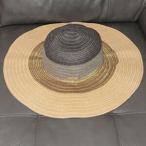 Ellen Tracy 5" Wide Brim Floppy Sun Beach Hat Gold Hardware